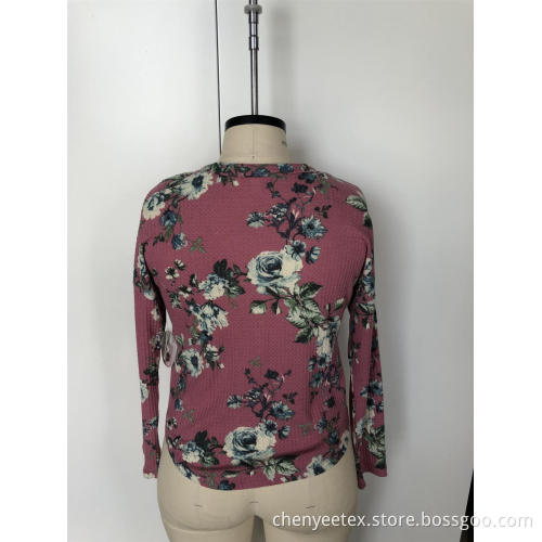 Blommig rund hals stickad cardigan